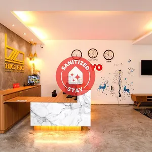 2* Отель Oyo 89355 Big Big
