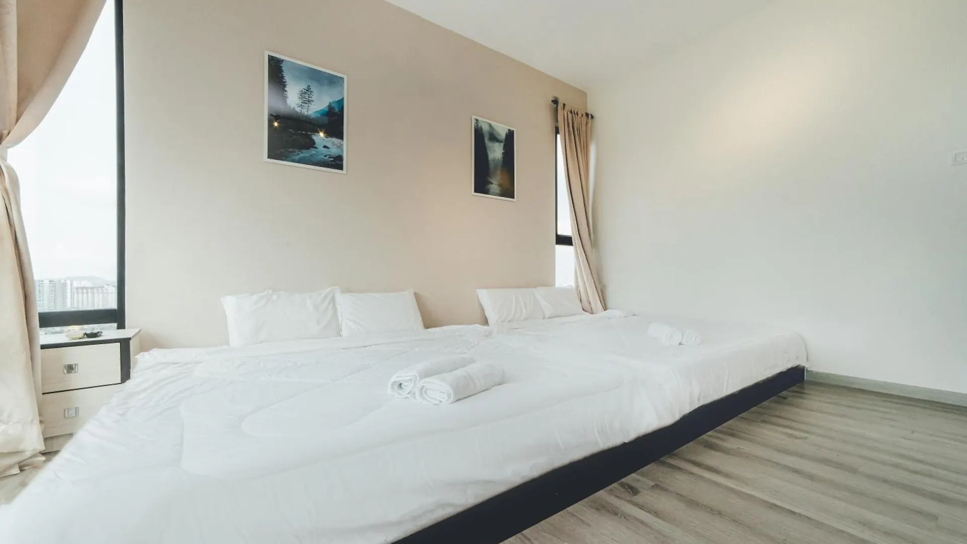 Mosaic Warm Suite 3Br 10Pax Family-Friendly Pooltable By Our Stay Джохор-Бару